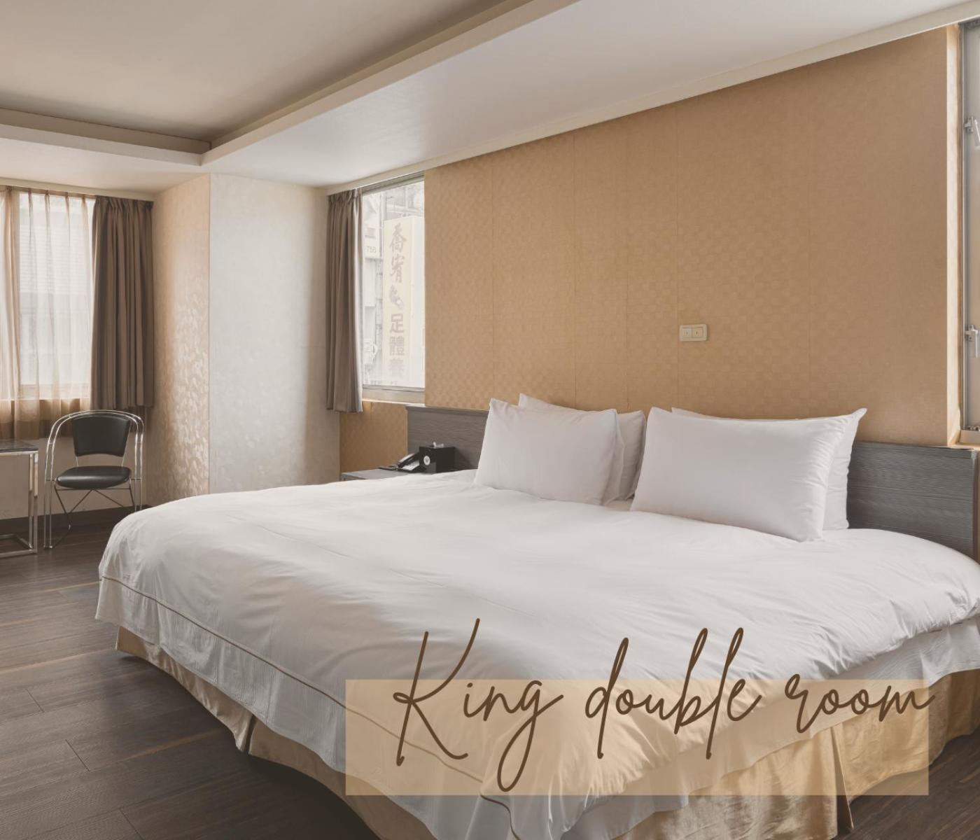 פולי West Hotel מראה חיצוני תמונה